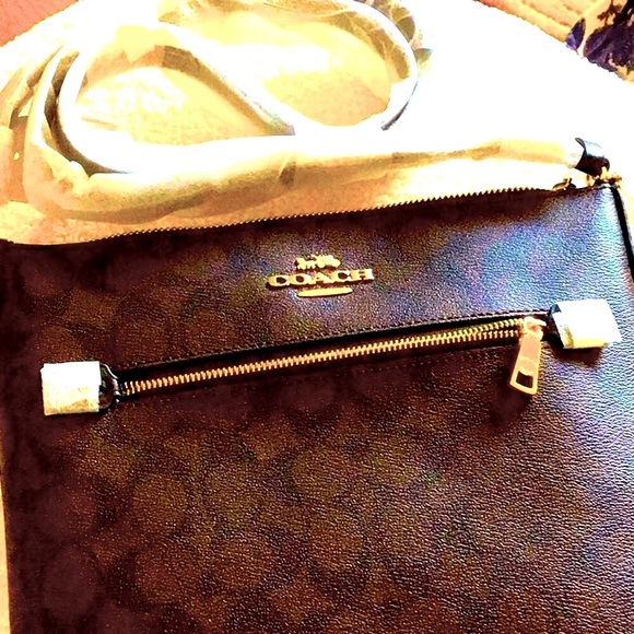 Coach Handbags - Large COACH black and brown Crossbody bag